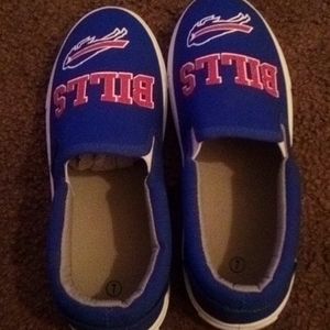 Lady's shoes never been worn size 7